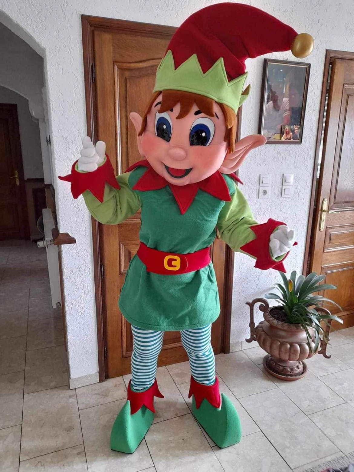 Jingle the Naughty Elf bringing Christmas fun to a family visit